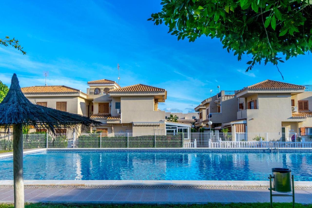 He Doris Apartment Playa Flamenca Ngoại thất bức ảnh